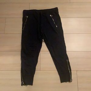 Gap joggers